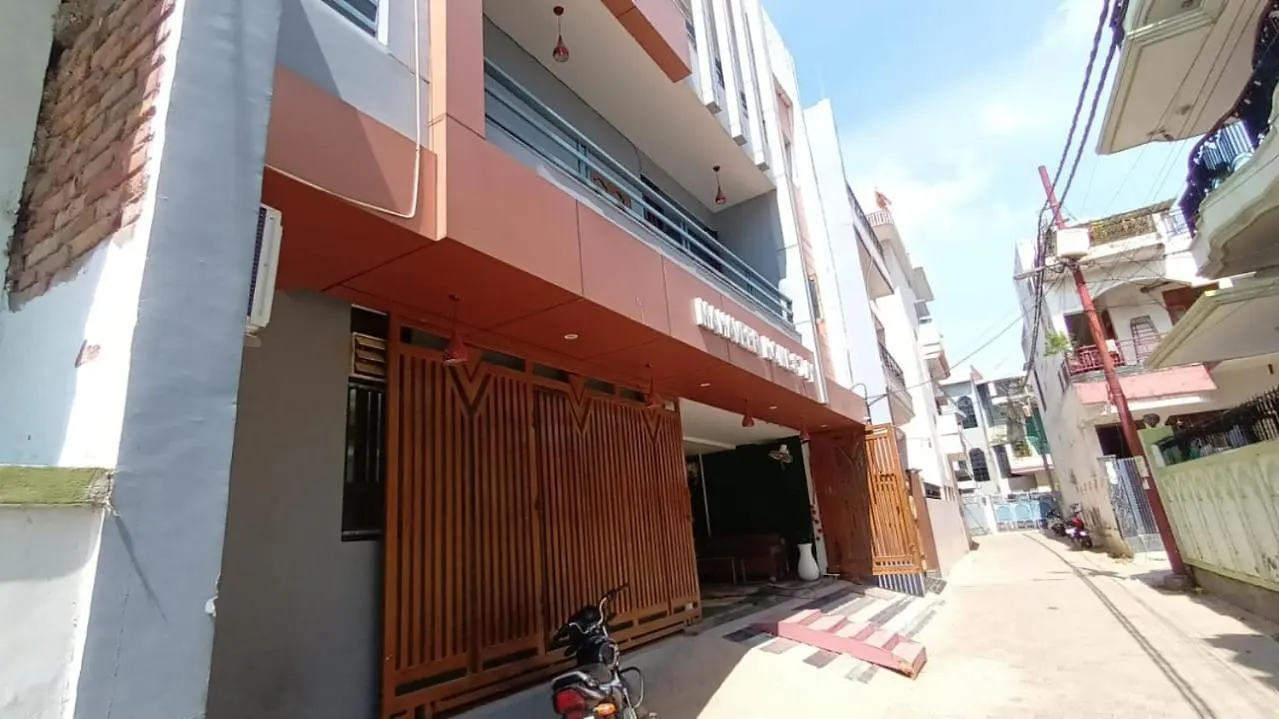 Hotel Mahaveer Palace Varanasi