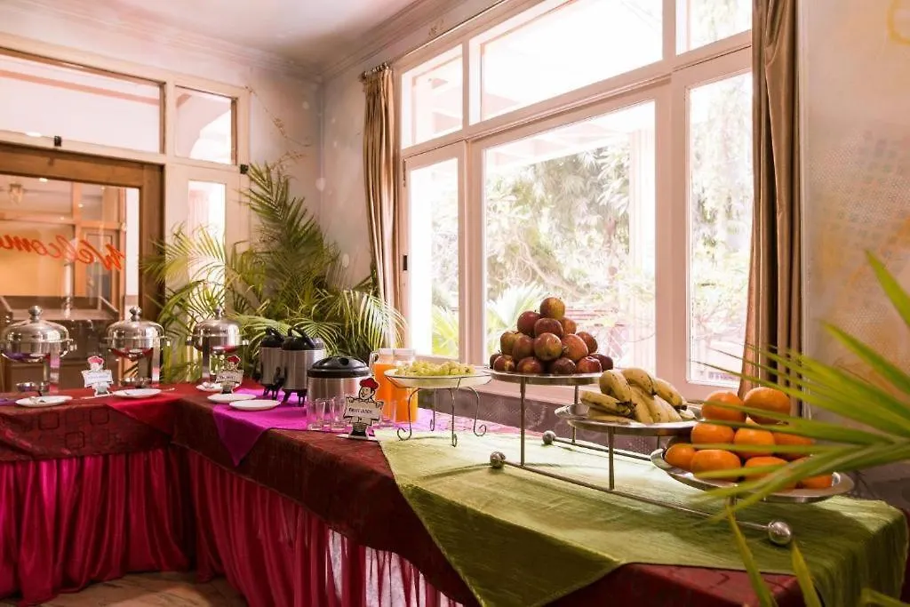 Ξενοδοχείο Mahaveer Palace Βαρανάσι